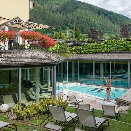 Alpholiday Dolomiti Wellness & Family Hotel Dimaro Exteriér fotografie