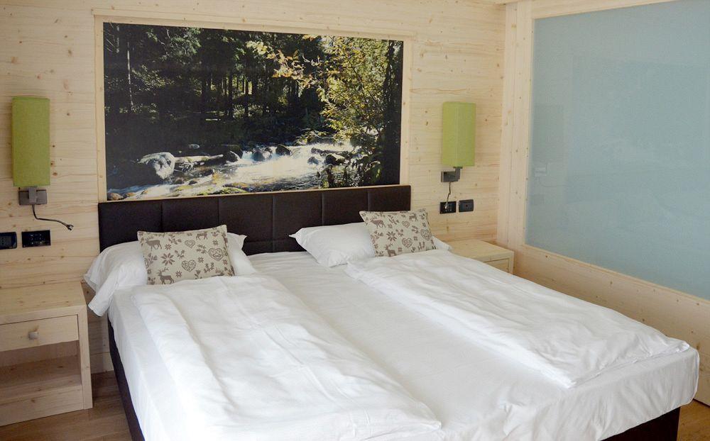 Alpholiday Dolomiti Wellness & Family Hotel Dimaro Exteriér fotografie