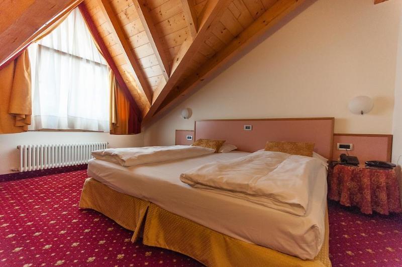 Alpholiday Dolomiti Wellness & Family Hotel Dimaro Exteriér fotografie